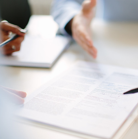 大陸人找代理注冊香港公司后要注意什么方面？